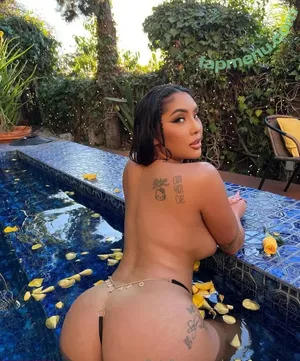mariemadore / marie_madore nude photo #0020