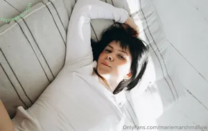 mariemarshmallow / lovemarymarshmallow nude photo #0059