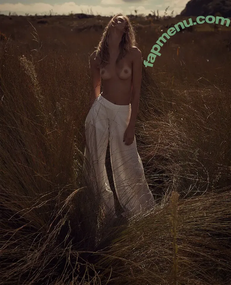 Mariina Keskitalo nude photo #0264 (mariinakeskitalo)