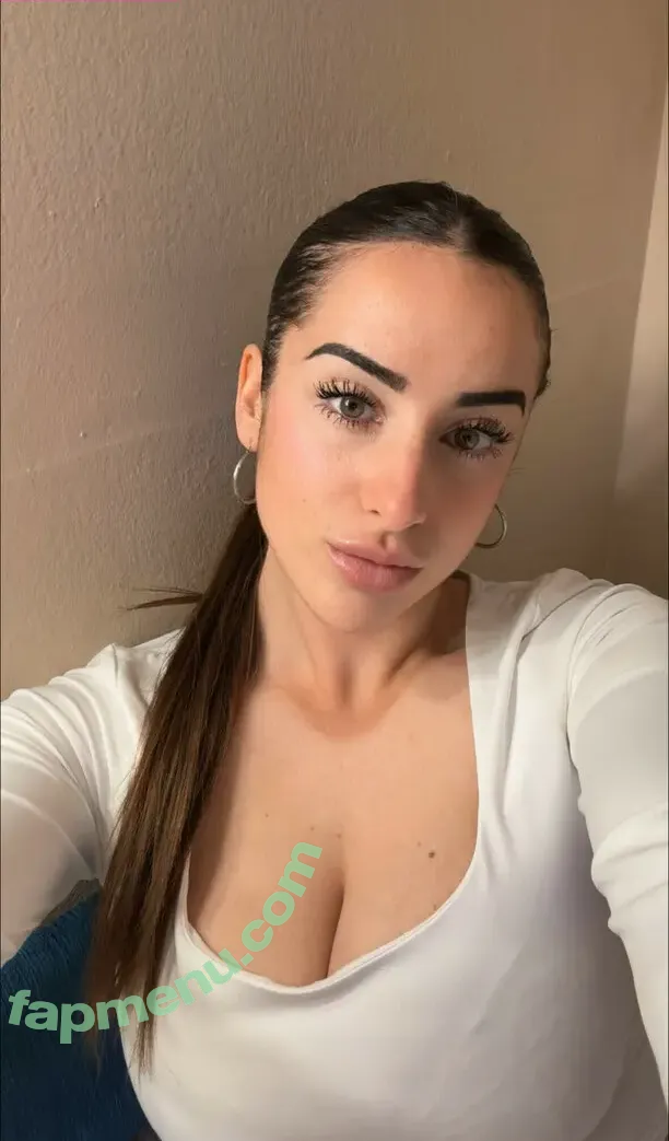 mariinagoan nude photo #0073 (mariannanagno)