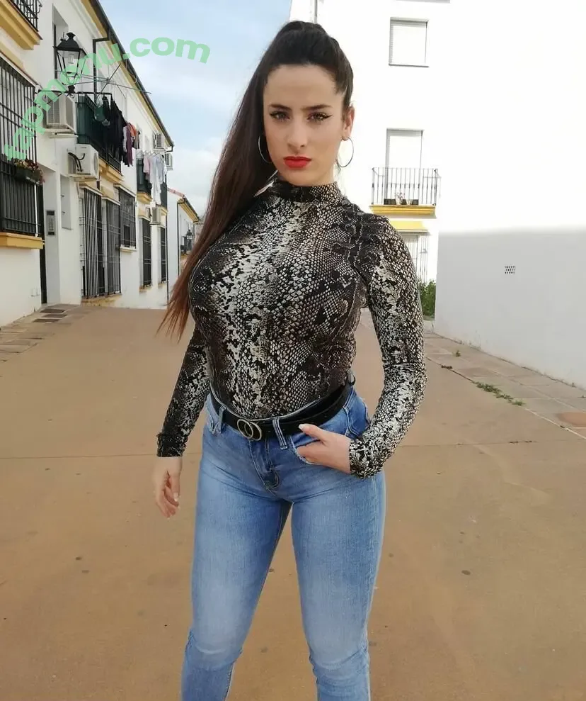 mariinagoan nude photo #0084 (mariannanagno)