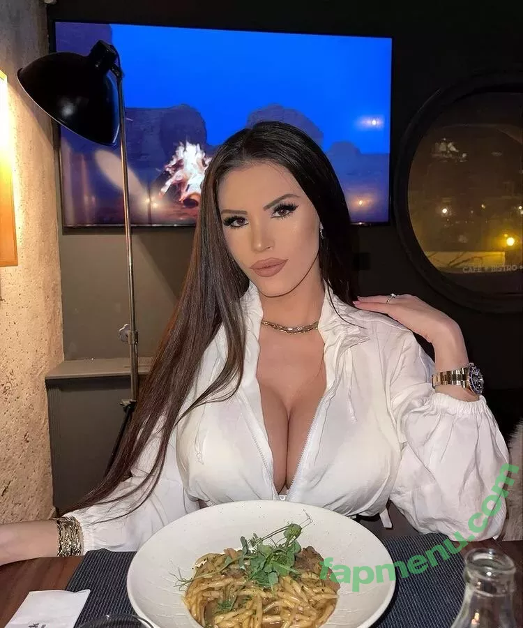Marija Meglaj nude photo #0031 (marija_meglaj / marijameglaj)