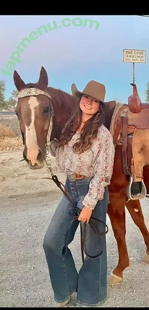 Marilee Golden / marilee_6613 / marilee_golden6 nude photo #0077