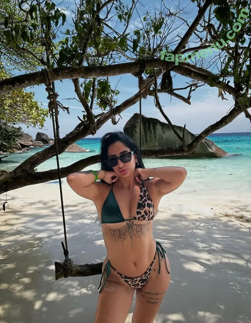 mariluzzz nude photo #0012 (only.mariluzzz)