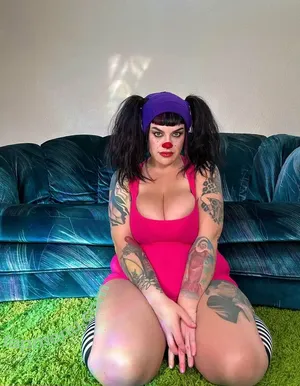 marilynmilkedme / killthemwithfineness nude photo #0071