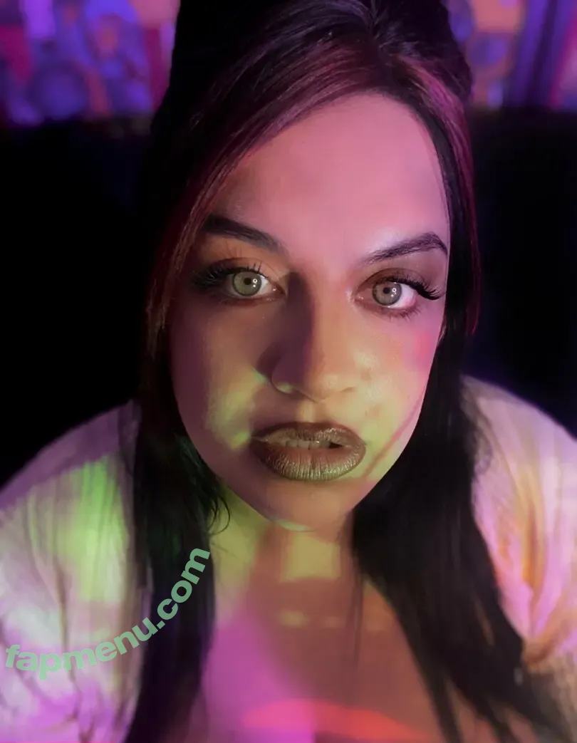 marilynmilkedme nude photo #0050 (killthemwithfineness)