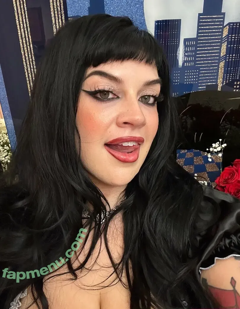 marilynmilkedme nude photo #0100 (killthemwithfineness)