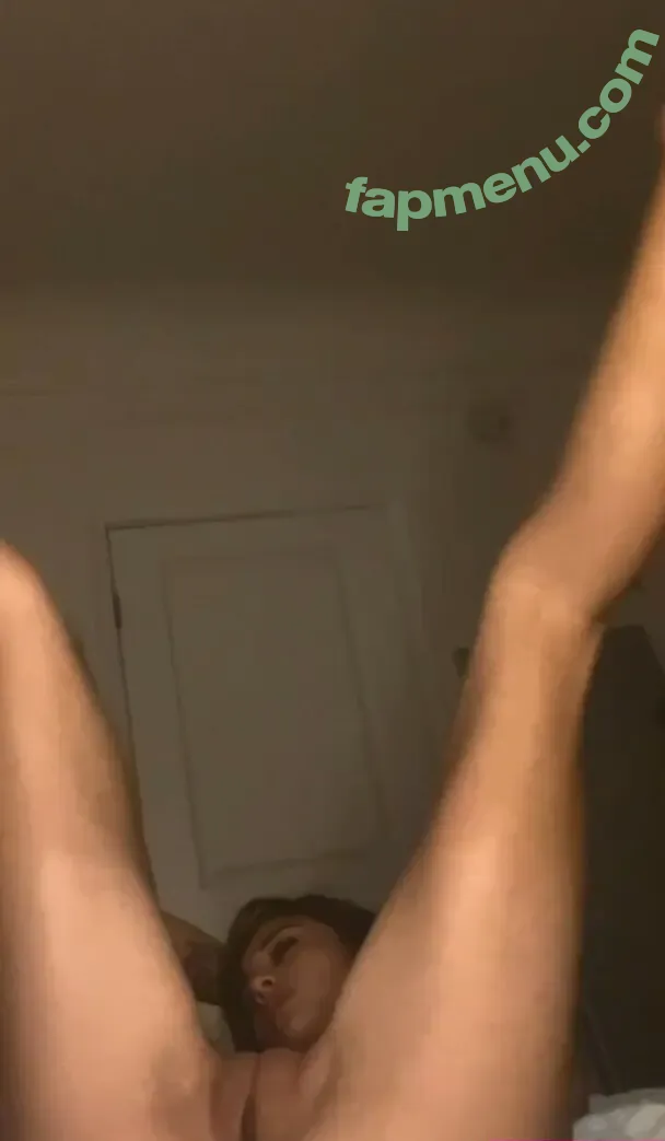 Marina Bambina nude photo #0020 (Flora floranofauna / _marinabambina / floranofauna)