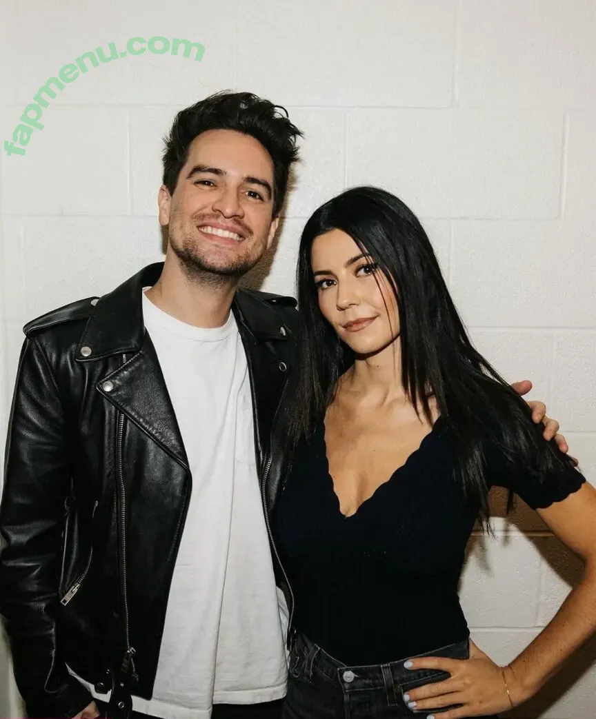 Marina Diamandis nude photo #0238 (marina and the diamonds / marinadiamandis)