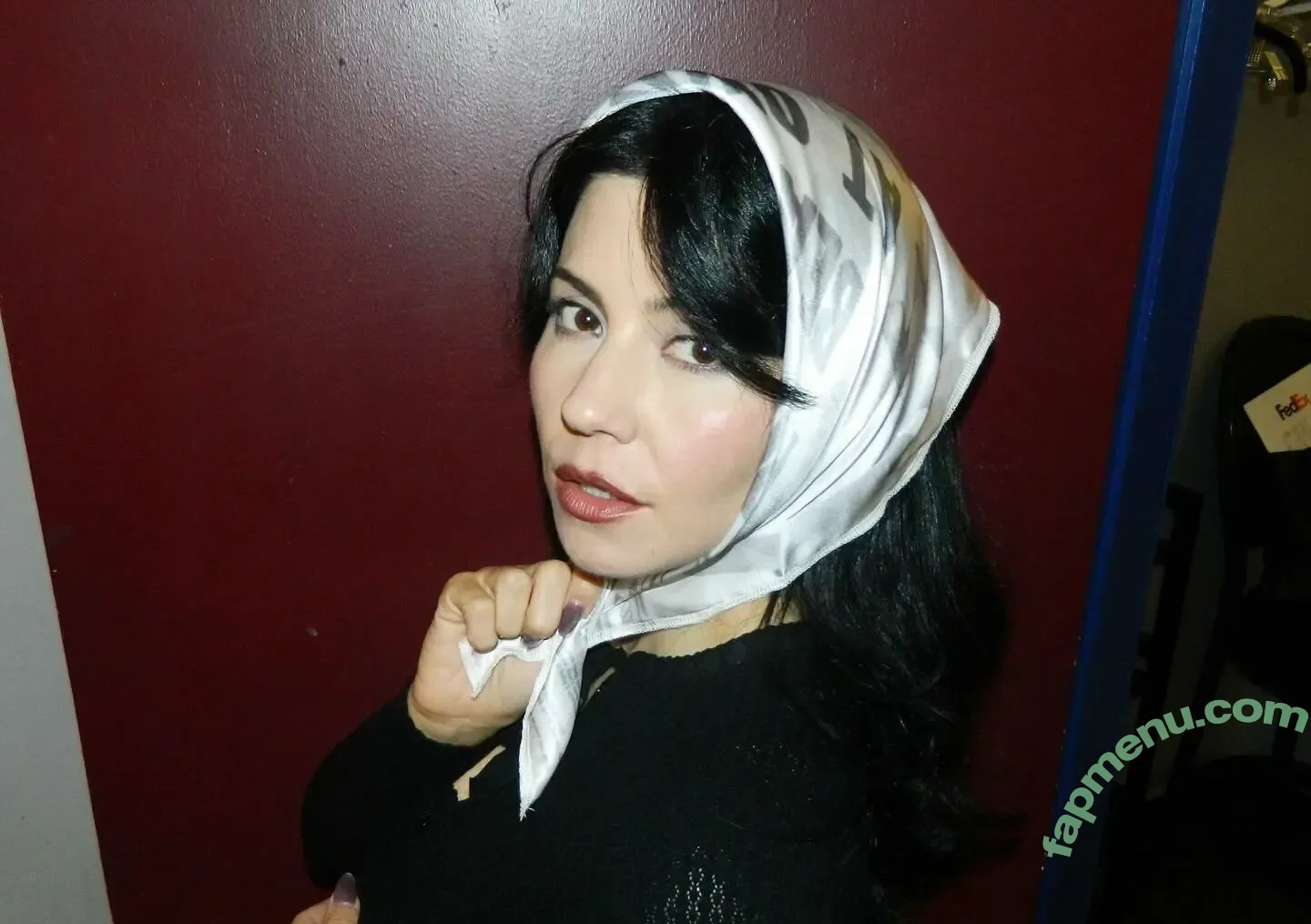 Marina Diamandis nude photo #0638 (marina and the diamonds / marinadiamandis)