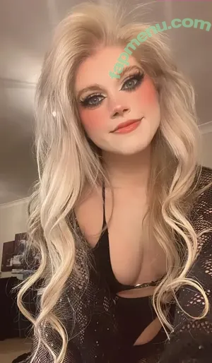Marina Joyce / marinamewmeow nude photo #0008