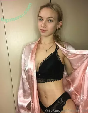 marina_kitti / marinakikit nude photo #0082