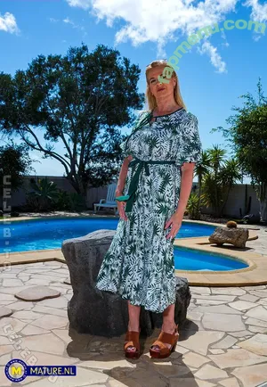 Marina Montana / majiikmontana3x / marinanaml / video nude photo #0094