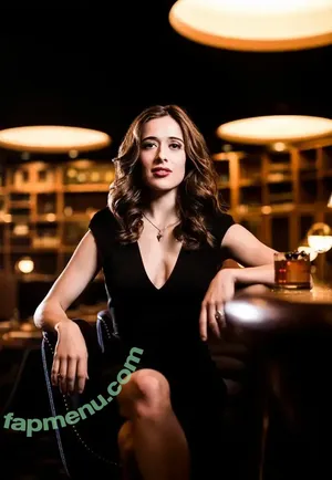 Marina Squerciati / marinasqu nude photo #0026