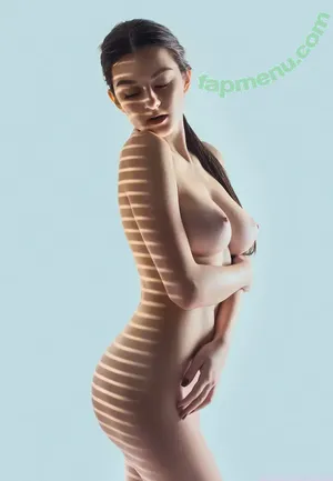 Marina Tyschuk (Vanda Mey / Arina / Paris / Tessa S / Virginia / aartmaryna nude photo #0017