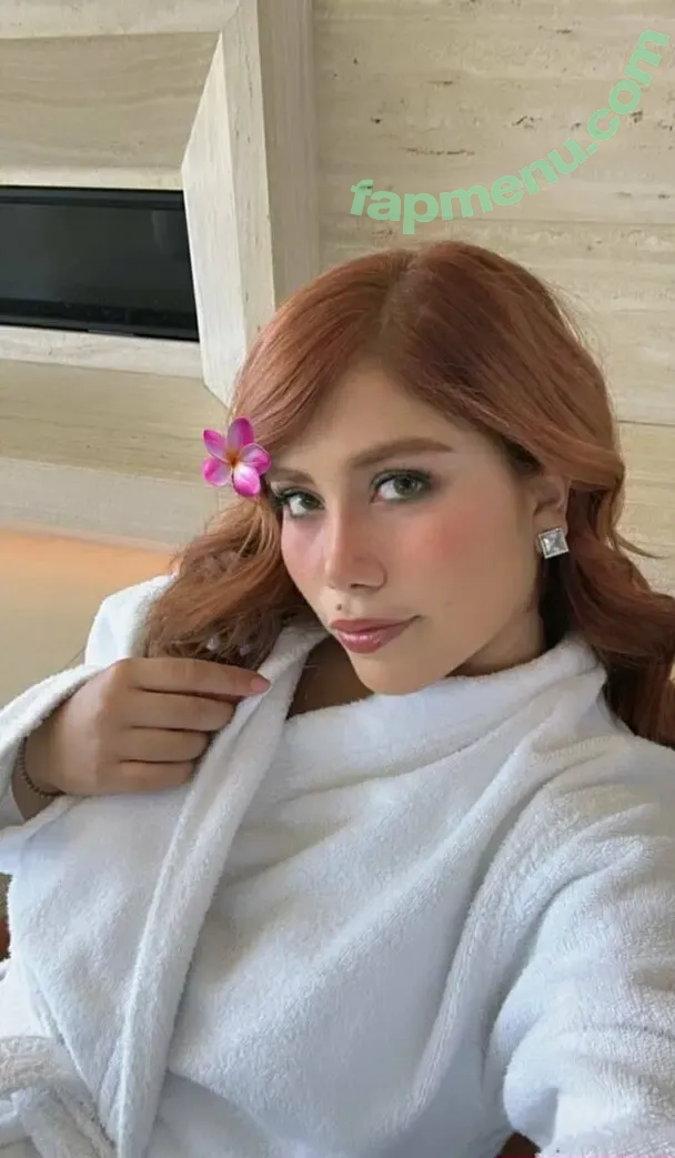 marinagoldvip nude photo #0029 (marinagoldxx)