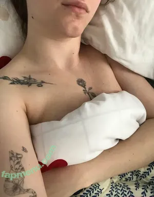 marinamonroefree / marinaxmonroe nude photo #0029