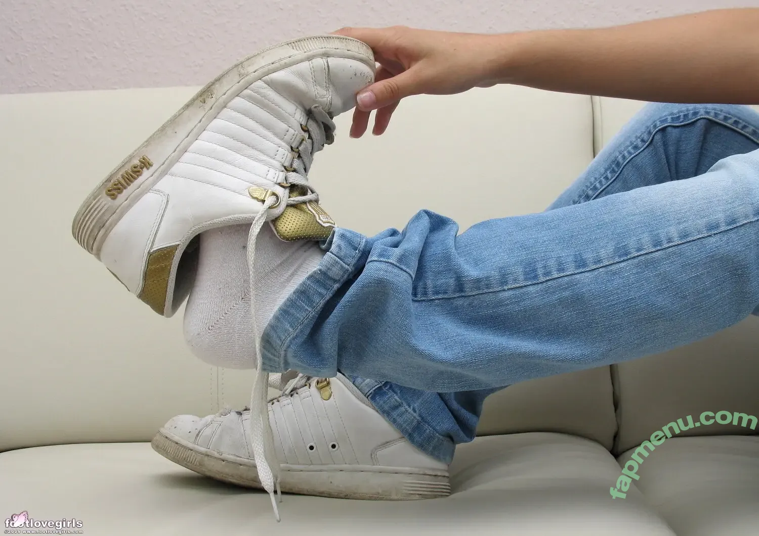 Marinka nude photo #0350 (Marinka)