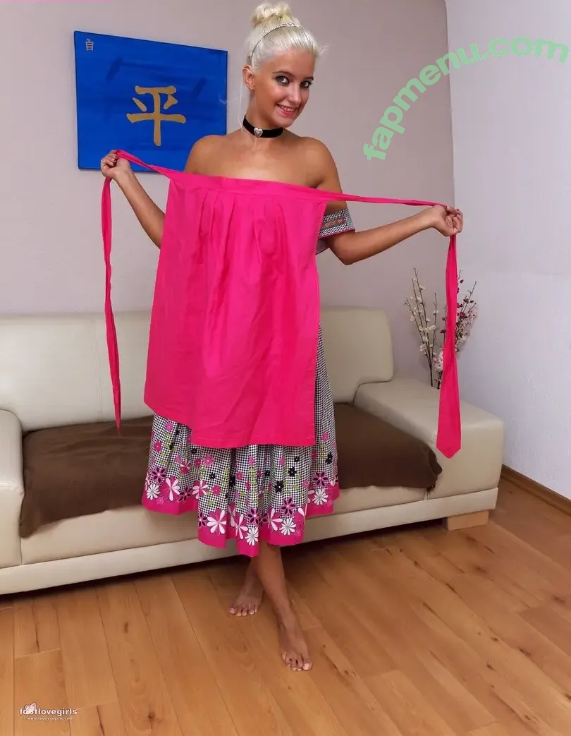 Marinka nude photo #0649 (Marinka)