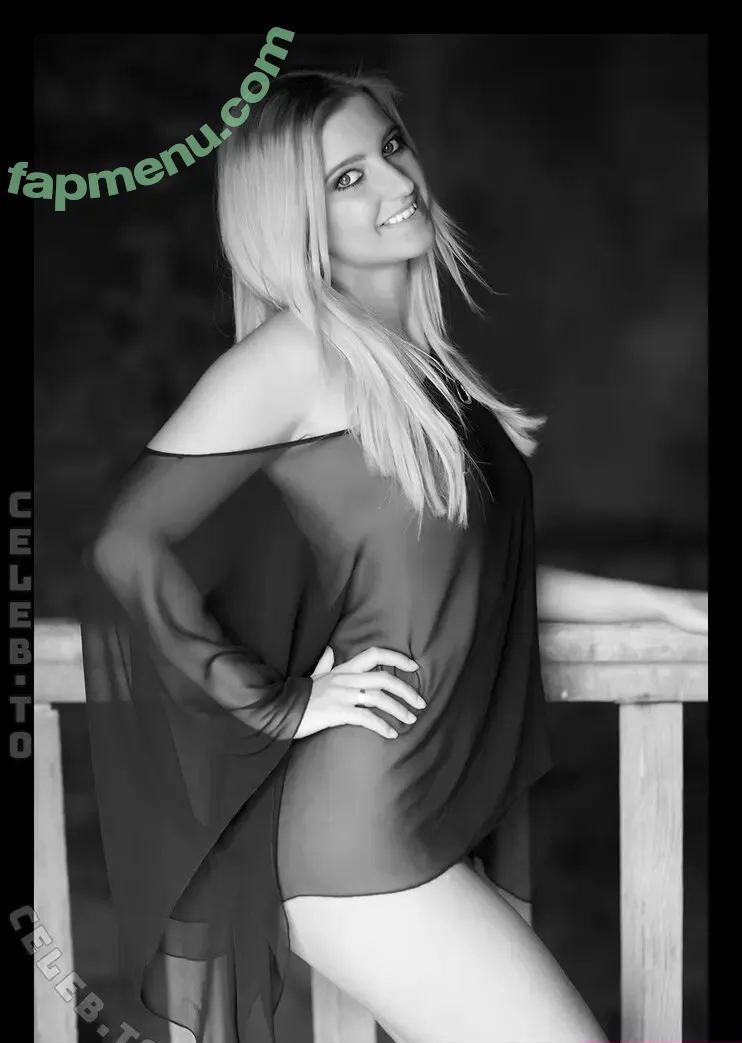 Marinka nude photo #1507 (Marinka)