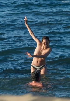 Marion Cotillard / marion_cotillar / marioncotillard nude photo #0110