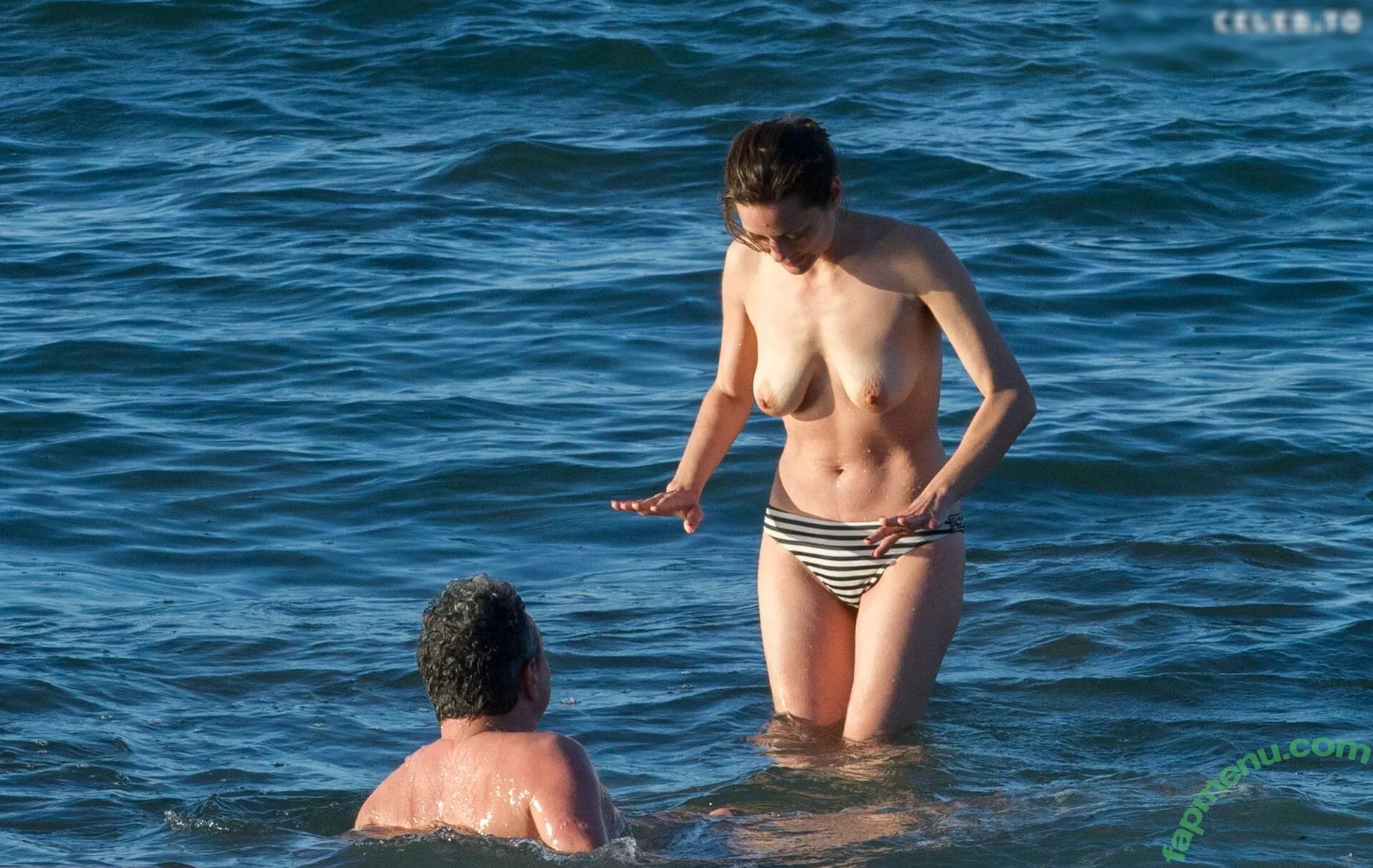 Marion Cotillard nude photo #0121 (marion_cotillar / marioncotillard)