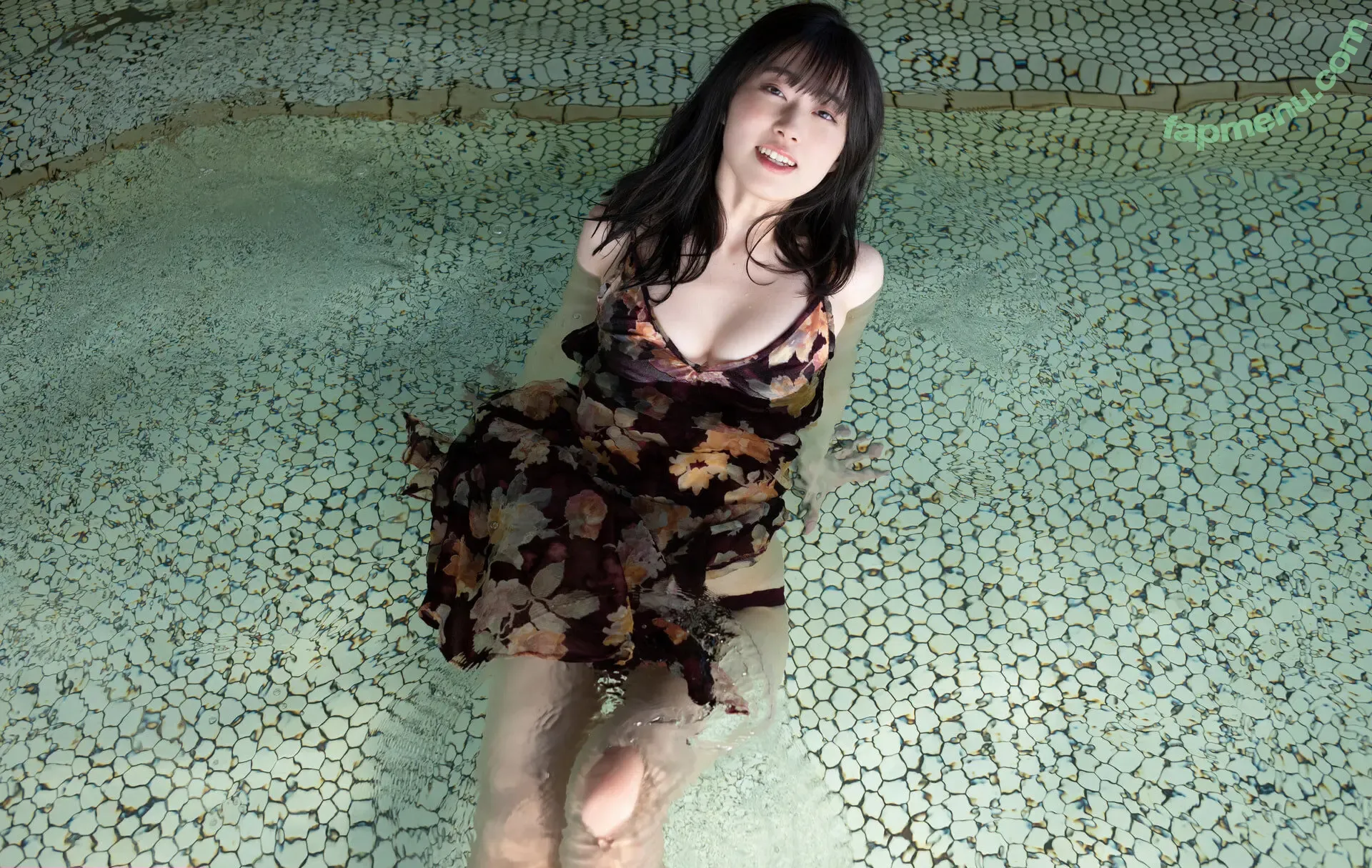 Mariri Sugimoto nude photo #0404 (maririn_lucy / 杉本愛莉鈴)