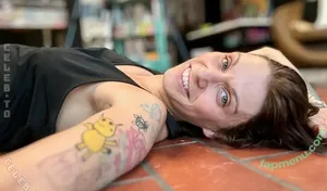 Maris Rauch / volaneart / volanearts nude photo #0036