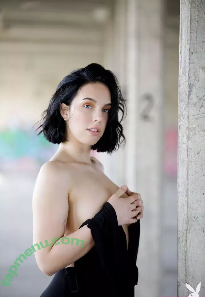 Marisa Ehret nude photo #0043 (posts / theothermidwife)