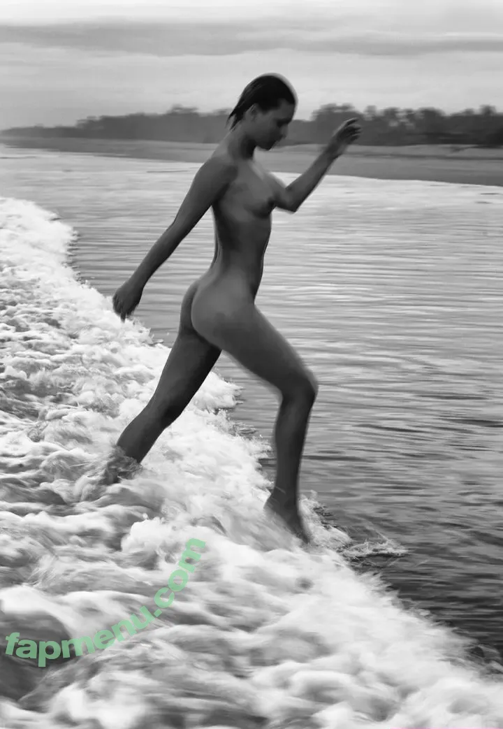 Marisa Papen nude photo #0516 (formarisapapen)