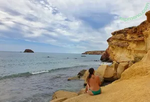 Marisa Riquelme / la.cocinera.viajera / larissa.riquelme / marisa._riquelme / marisariquelme8 nude photo #0021