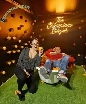 Marisa Riquelme / la.cocinera.viajera / larissa.riquelme / marisa._riquelme / marisariquelme8 nude photo #0034