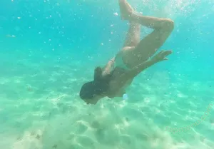 Marisa Riquelme / la.cocinera.viajera / larissa.riquelme / marisa._riquelme / marisariquelme8 nude photo #0037