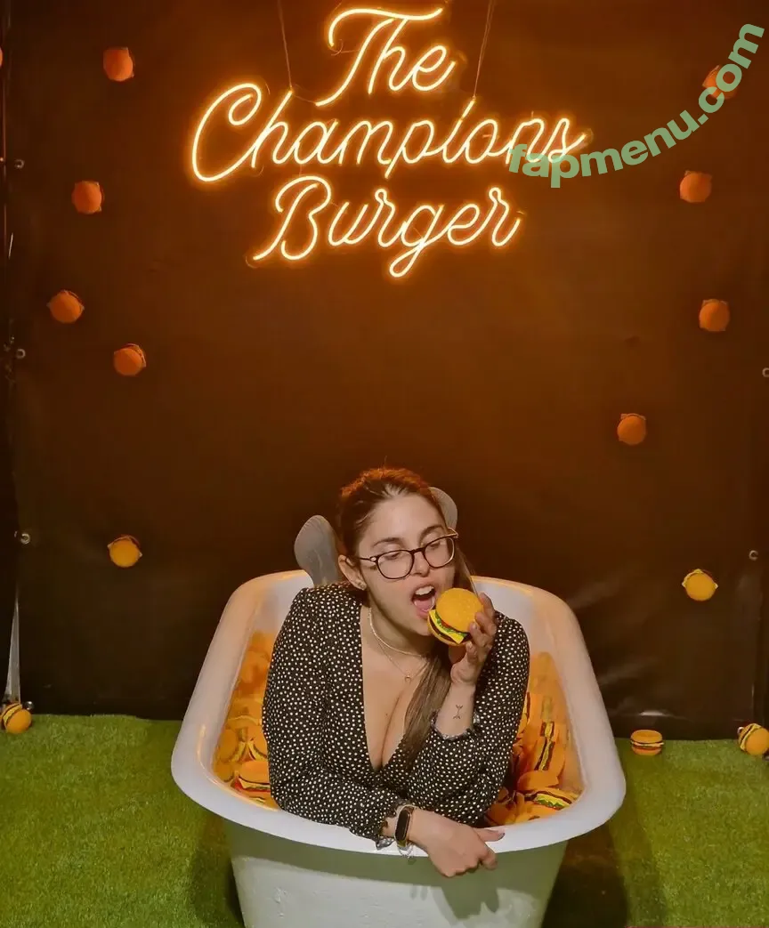 Marisa Riquelme nude photo #0023 (la.cocinera.viajera / larissa.riquelme / marisa._riquelme / marisariquelme8)