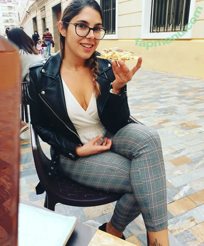 Marisa Riquelme nude photo #0028 (la.cocinera.viajera / larissa.riquelme / marisa._riquelme / marisariquelme8)