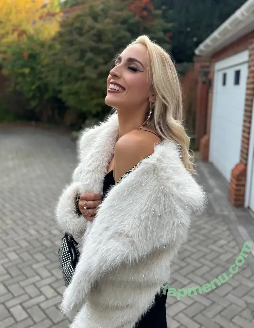 Marisa Rodriguez Singer nude photo #0021 (marisasingsalot)