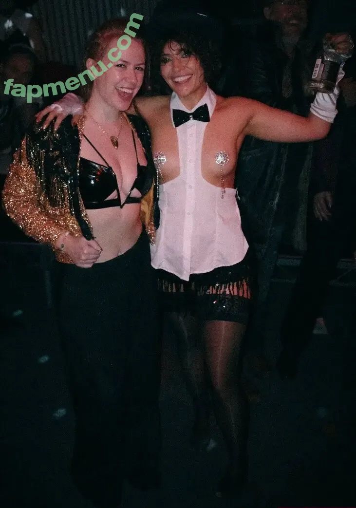 Marisha Ray nude photo #0453 (Marisha_Ray)