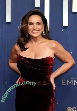 Mariska Hargitay / therealmariskahargitay nude photo #0138