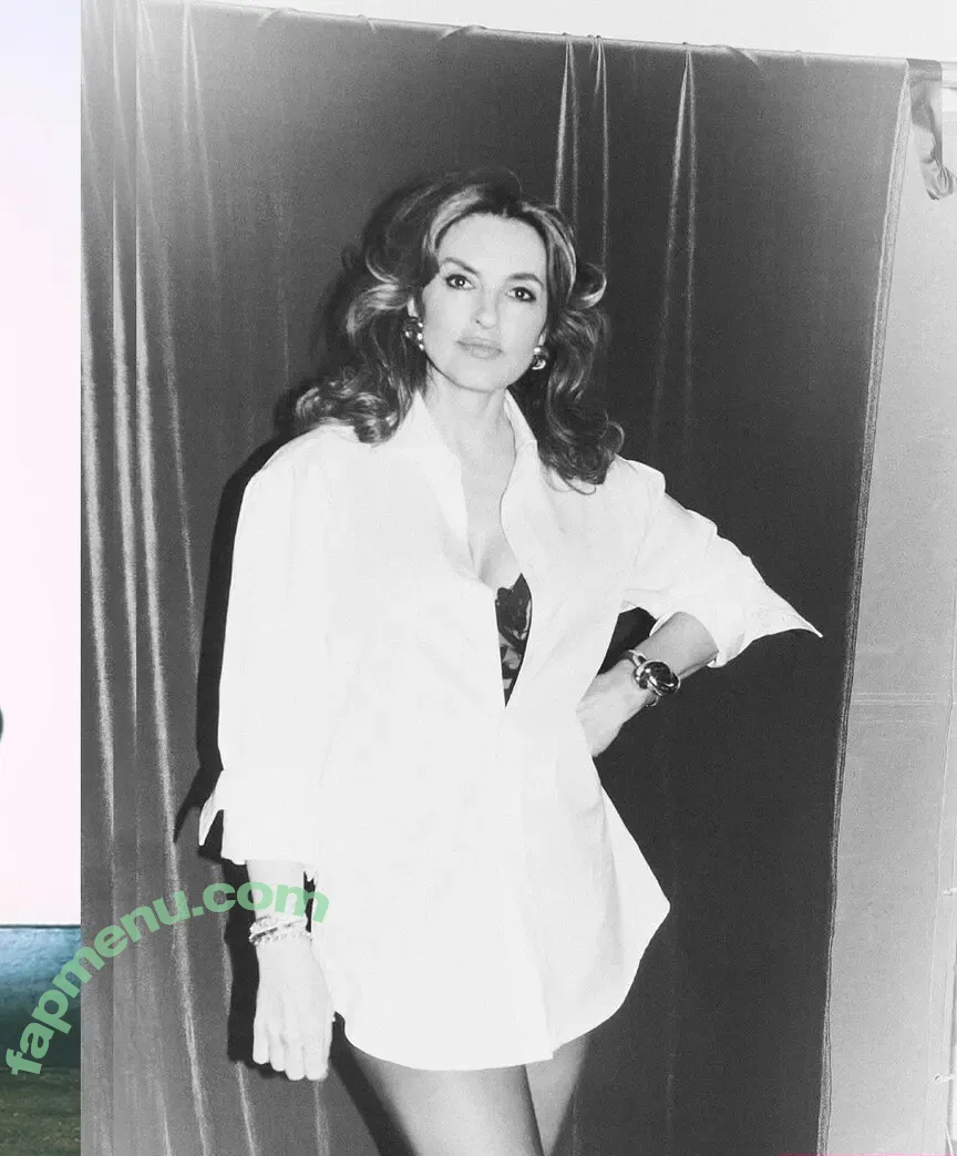 Mariska Hargitay nude photo #0191 (therealmariskahargitay)