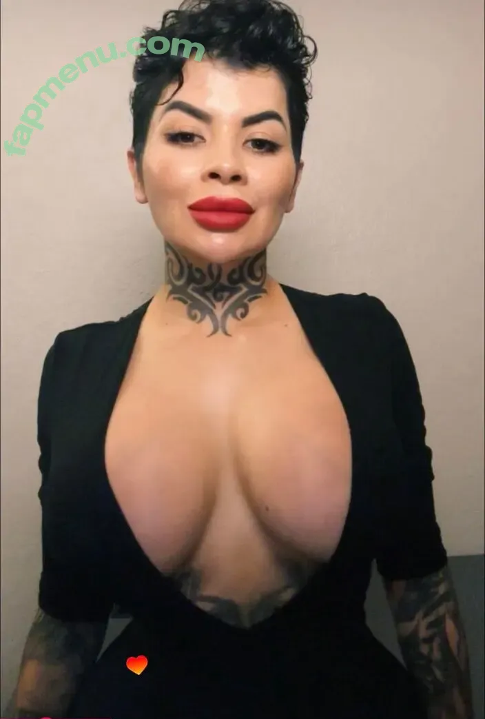 Marisol Acosta nude photo #0012 (Boxing Commentator and Tattoo Enthusiast / marisol_a_cost_a)