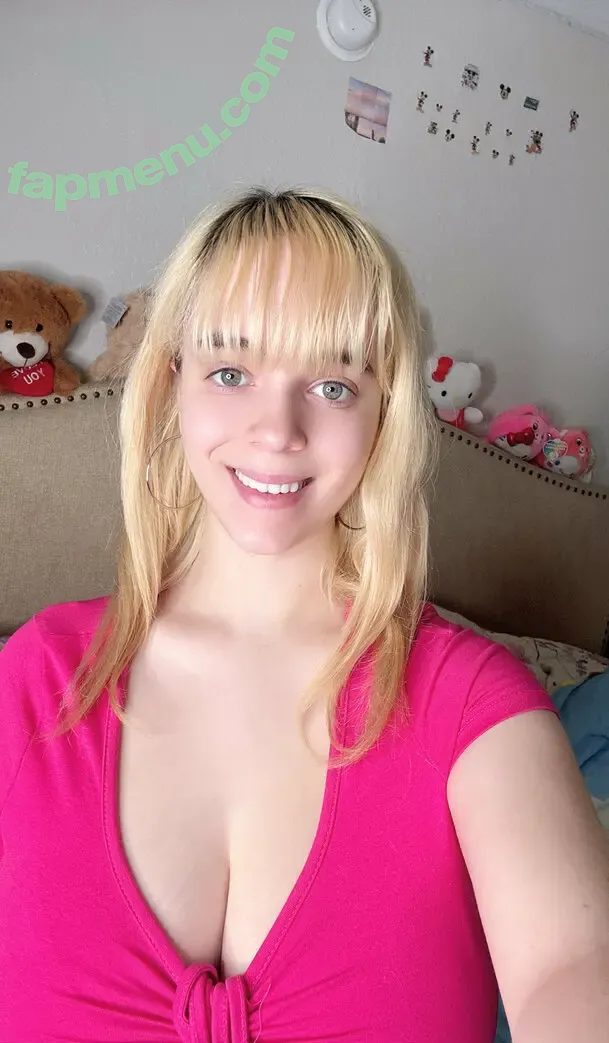 Marissa Munoz nude photo #0034 (loverissmaree / marissa.munoz)