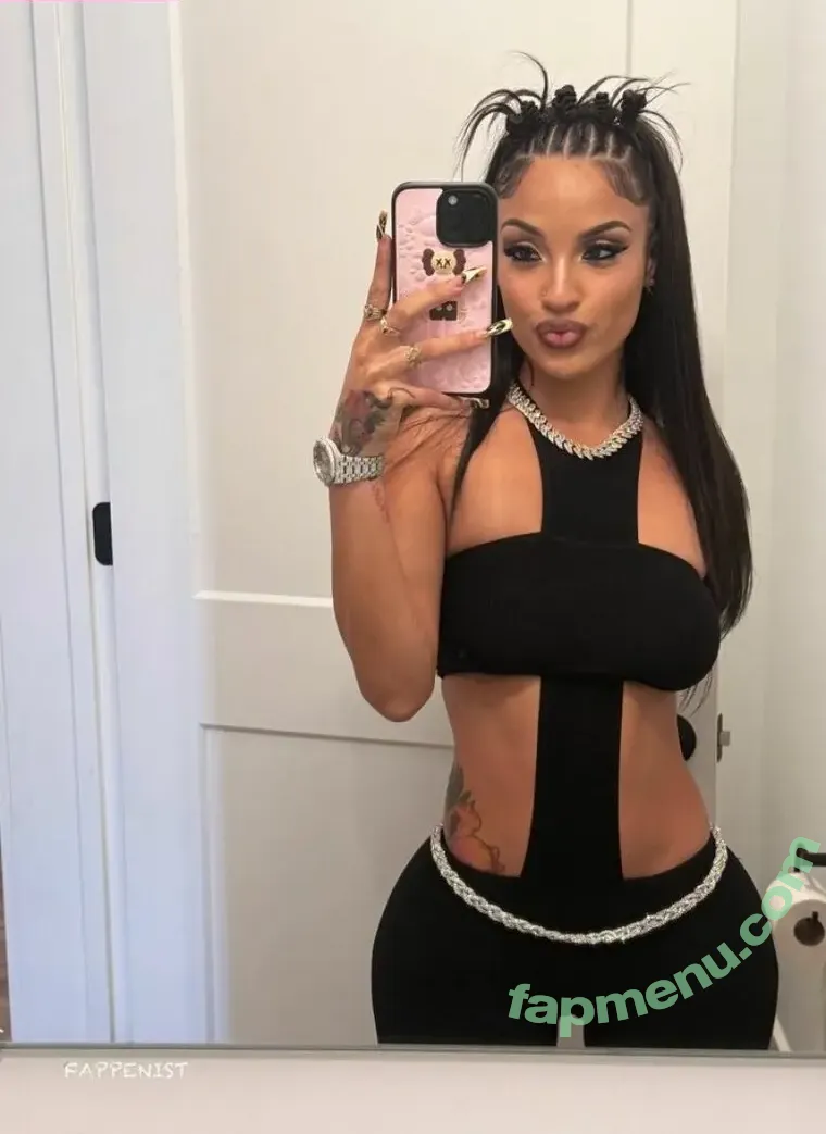 marissadanae nude photo #0003 (marissadanae)