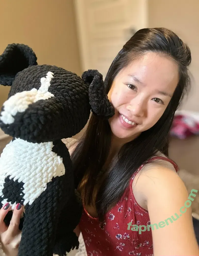 MarissaPeach nude photo #0090 (LeahBella / marissapeachx)