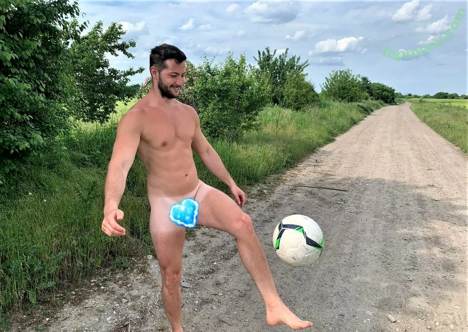marius94 nude photo #0026 (marius94)
