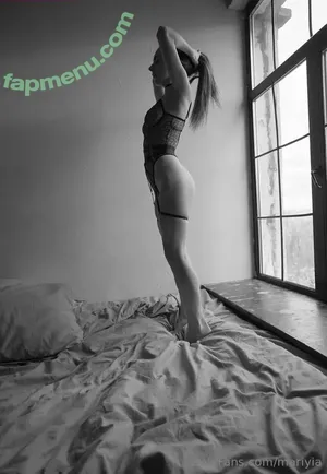 nude photo #0006