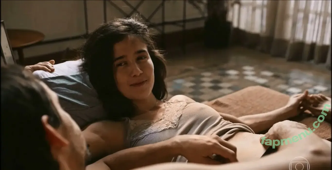 Marjorie Estiano nude photo #0154 (estianomarjorie)