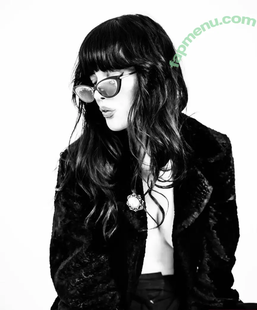 Markella Kavenagh nude photo #0003 (markella.kavenagh)