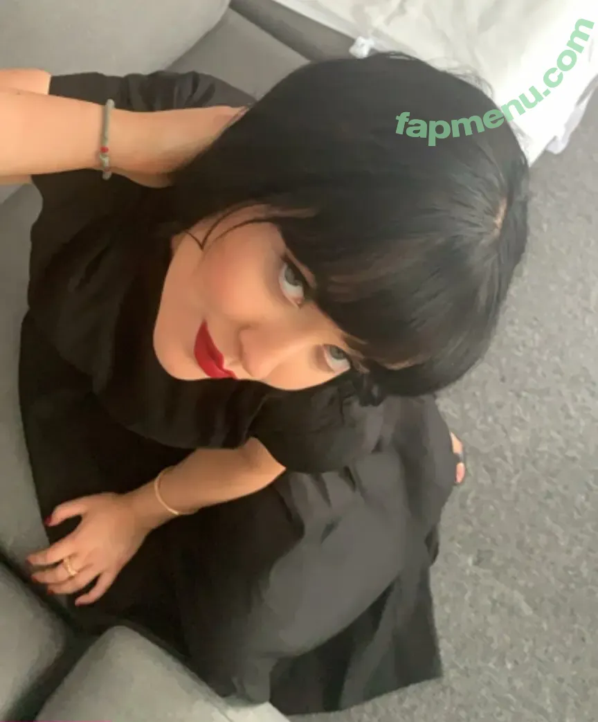 Markella Kavenagh nude photo #0010 (markella.kavenagh)