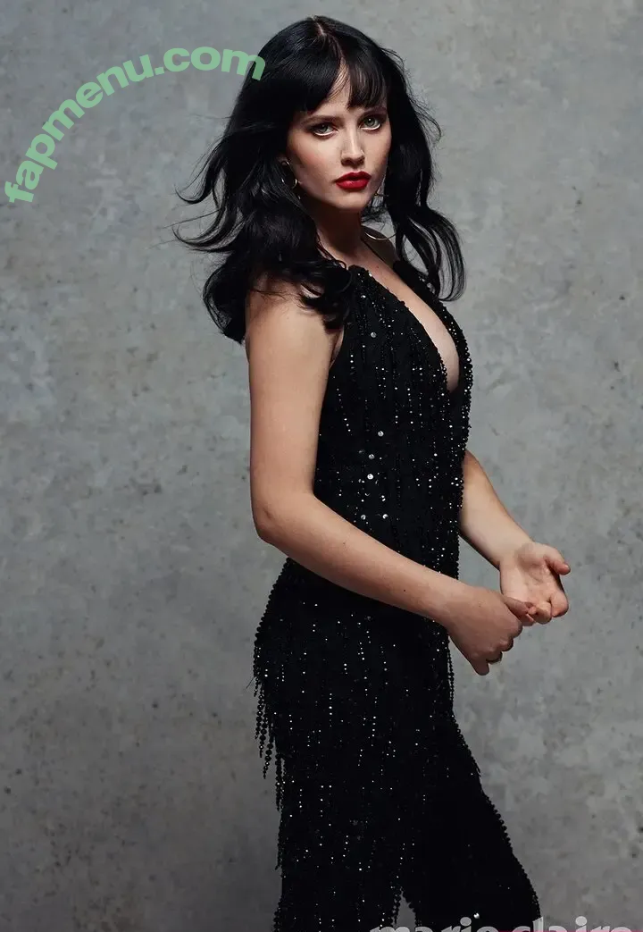 Markella Kavenagh nude photo #0014 (markella.kavenagh)