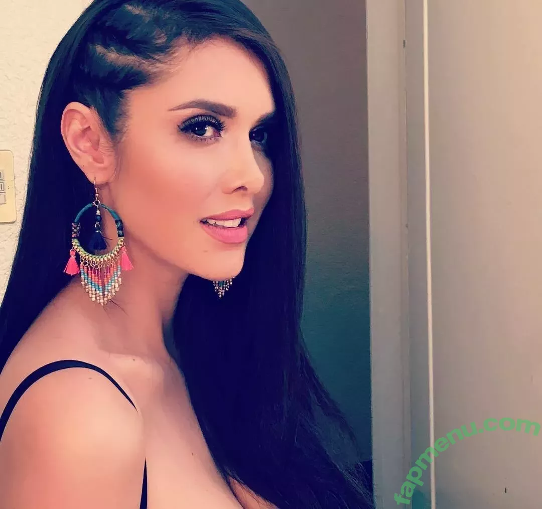 Marlene Favela nude photo #0531 (marlenefavela)